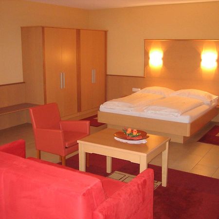 Hotel Cafe Lorenz Гоенемс Екстер'єр фото