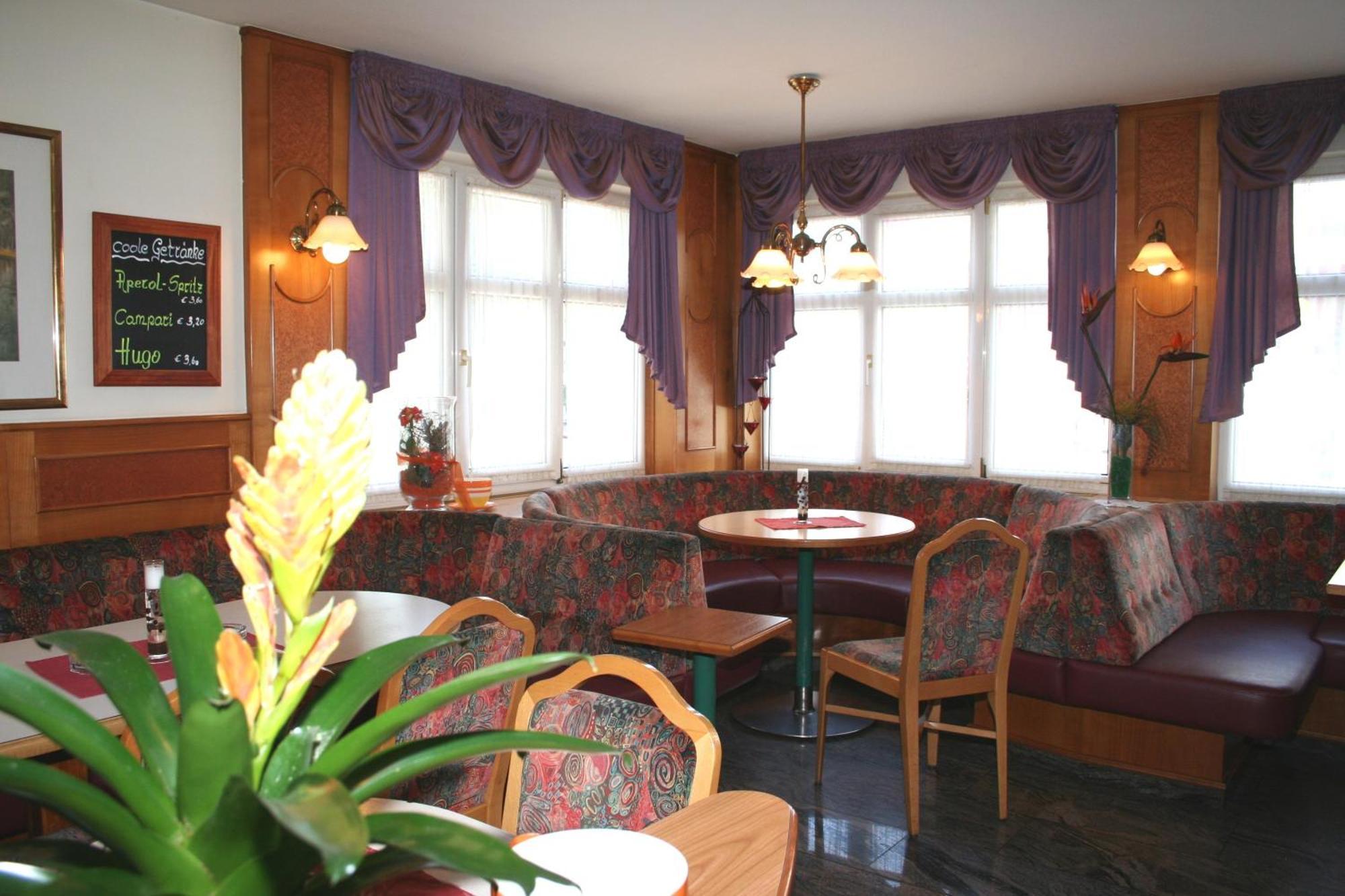 Hotel Cafe Lorenz Гоенемс Екстер'єр фото
