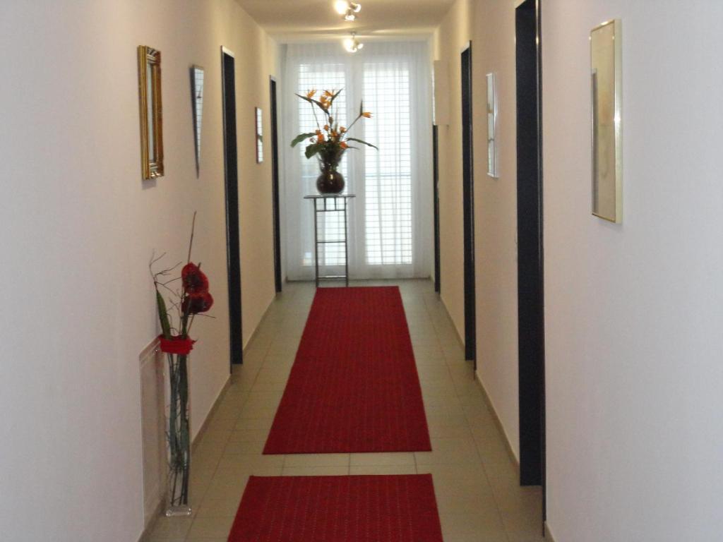 Hotel Cafe Lorenz Гоенемс Екстер'єр фото